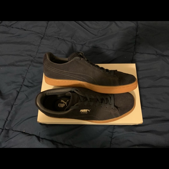 Puma - Picture 2 of 3